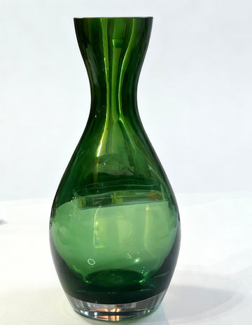 Emerald Green Retro Glass Vase